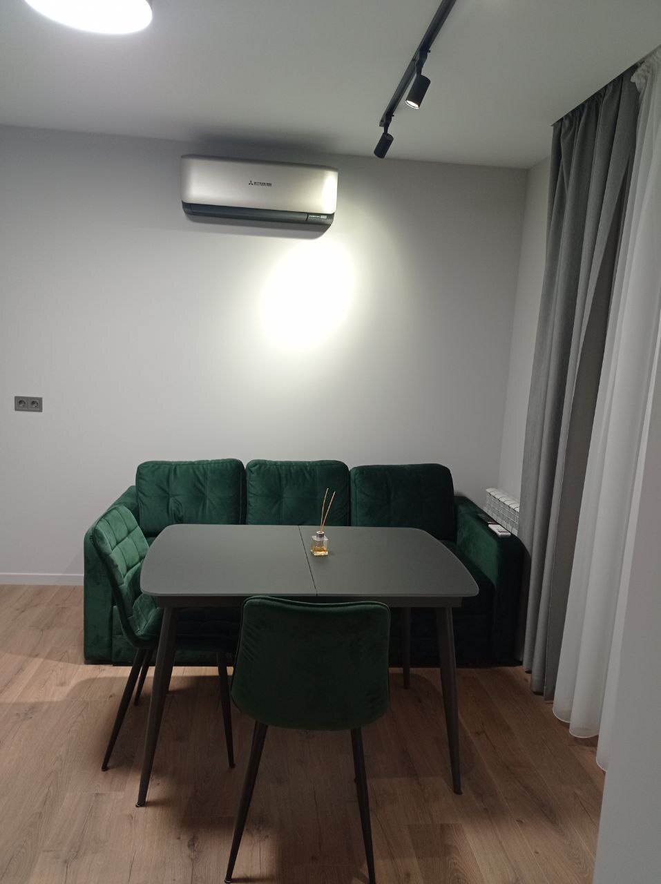 Продажа 2-комнатной квартиры 70 м², Профессорская ул., 18