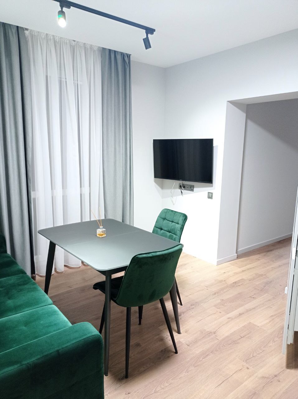 Продажа 2-комнатной квартиры 70 м², Профессорская ул., 18