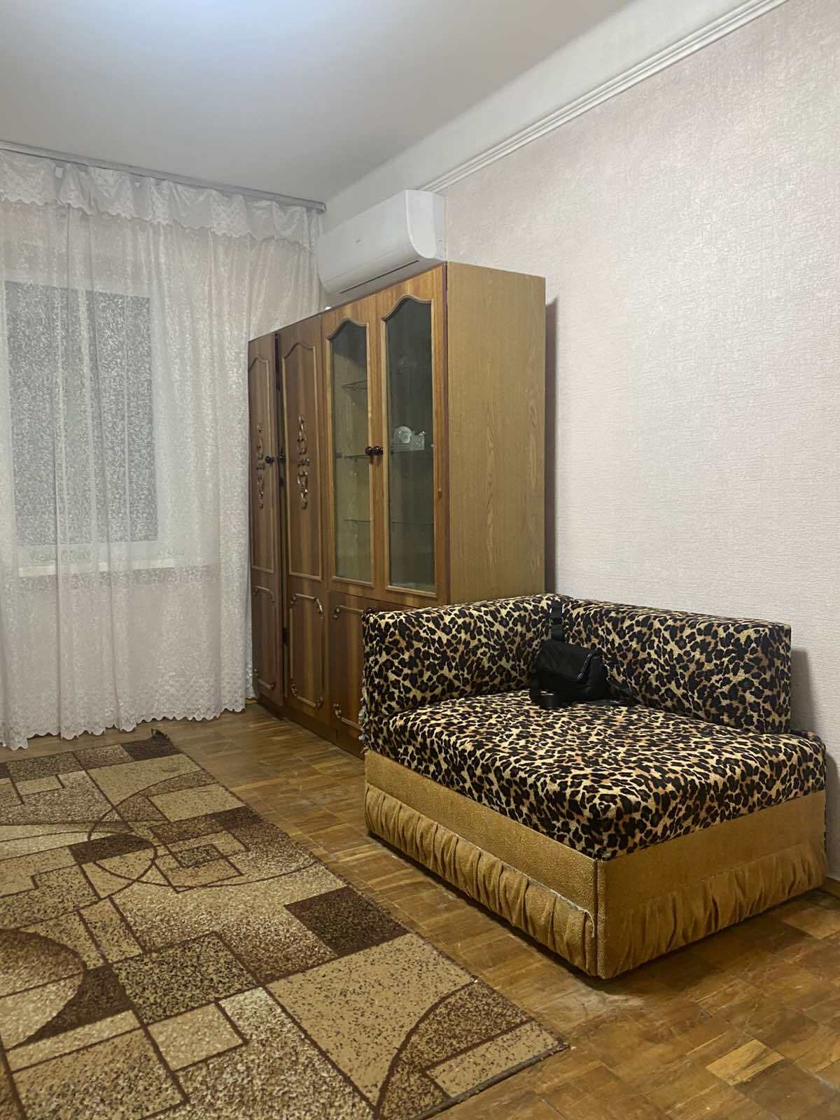 Оренда 1-кімнатної квартири 32 м², Маліновського 32б