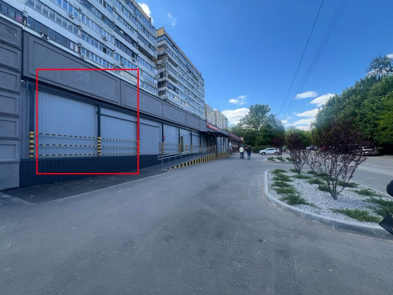 Оренда комерції 337 м², Слави бул., 21