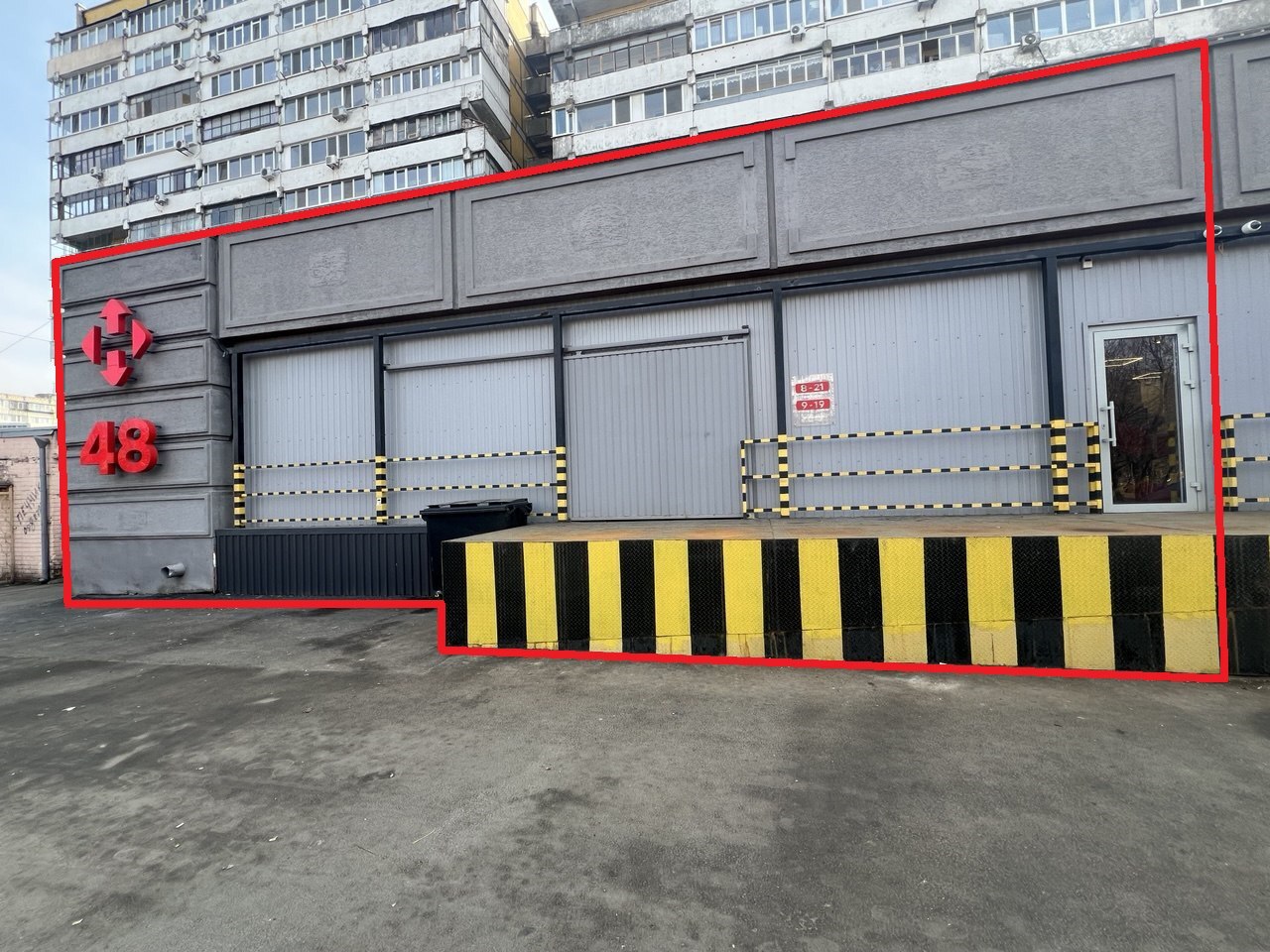 Оренда комерції 337 м², Слави бул., 21