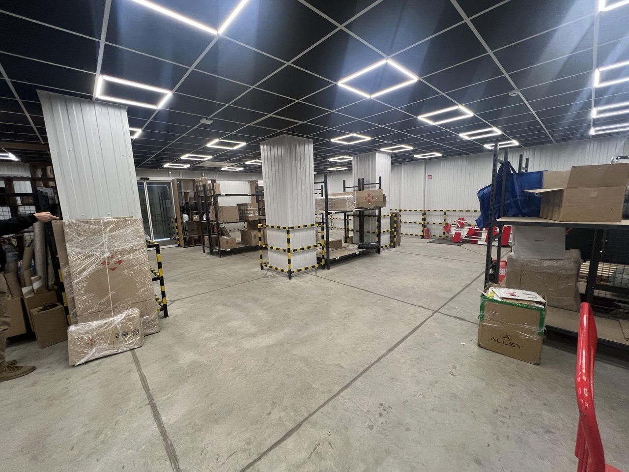 Оренда комерції 337 м², Слави бул., 21