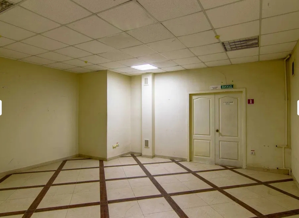 Аренда торгового помещения 80 м², Варненская ул.