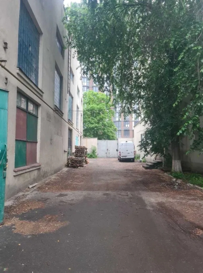 Оренда складу 1000 м², Картамышевская вул.