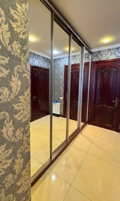 Оренда будинку 300 м², Зої Космодем'янської вул.