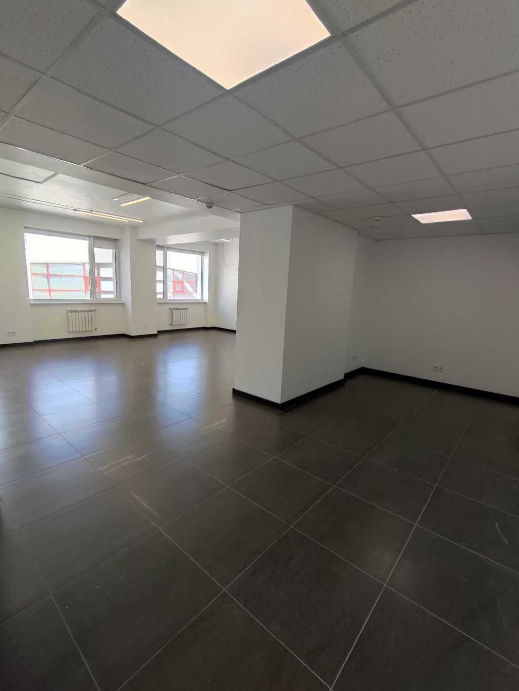 Аренда офиса 500 м², Евгения Сверстюка ул., 11Ж