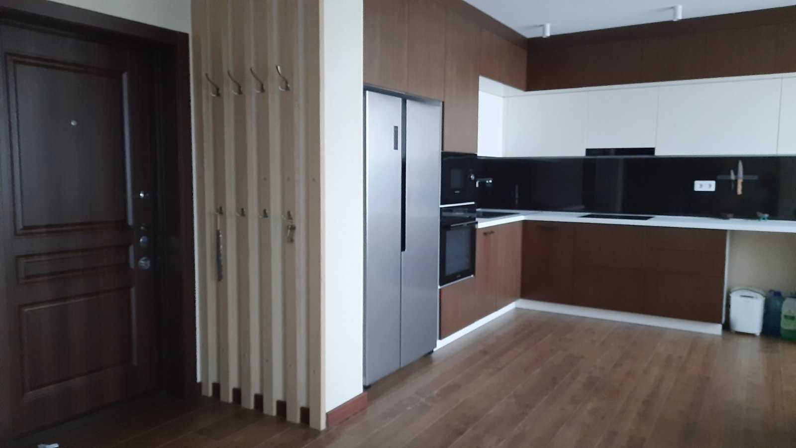 Продажа 3-комнатной квартиры 105 м², Метрологическая ул., 40Б