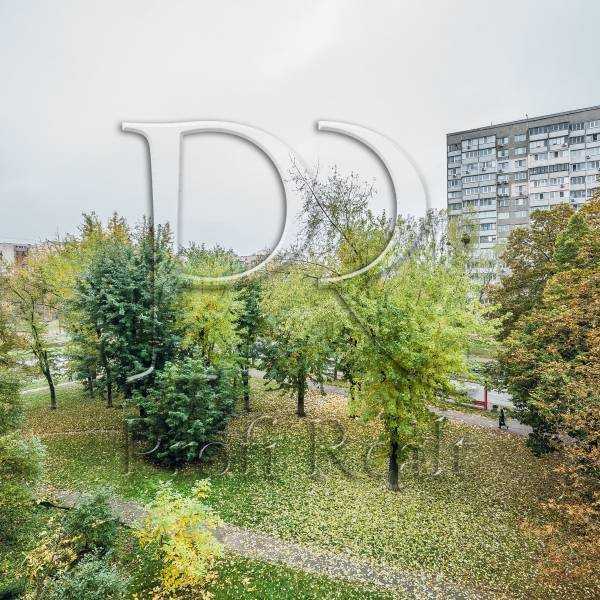 Продажа 1-комнатной квартиры 38 м², Булгакова ул., 2А