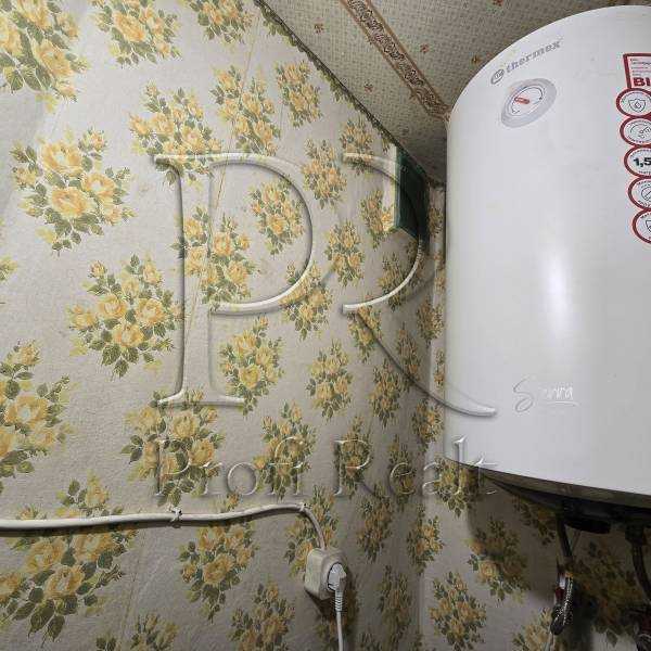 Продажа 1-комнатной квартиры 38 м², Булгакова ул., 8А