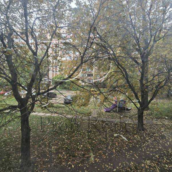 Продажа 1-комнатной квартиры 38 м², Булгакова ул., 8А