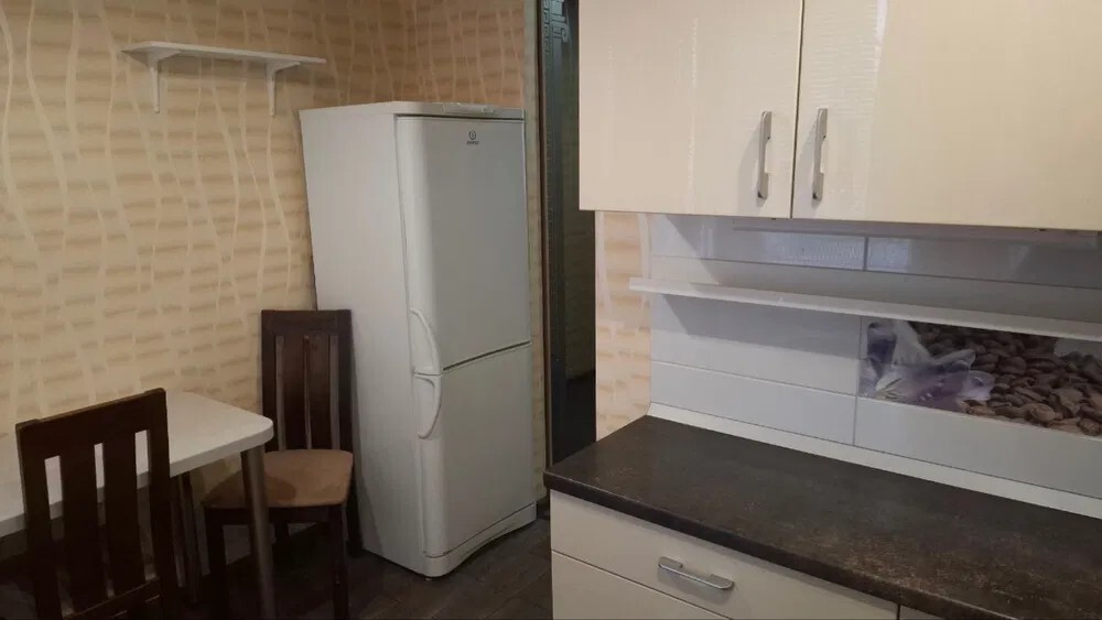 Продажа 1-комнатной квартиры 38 м², Полигонная ул.