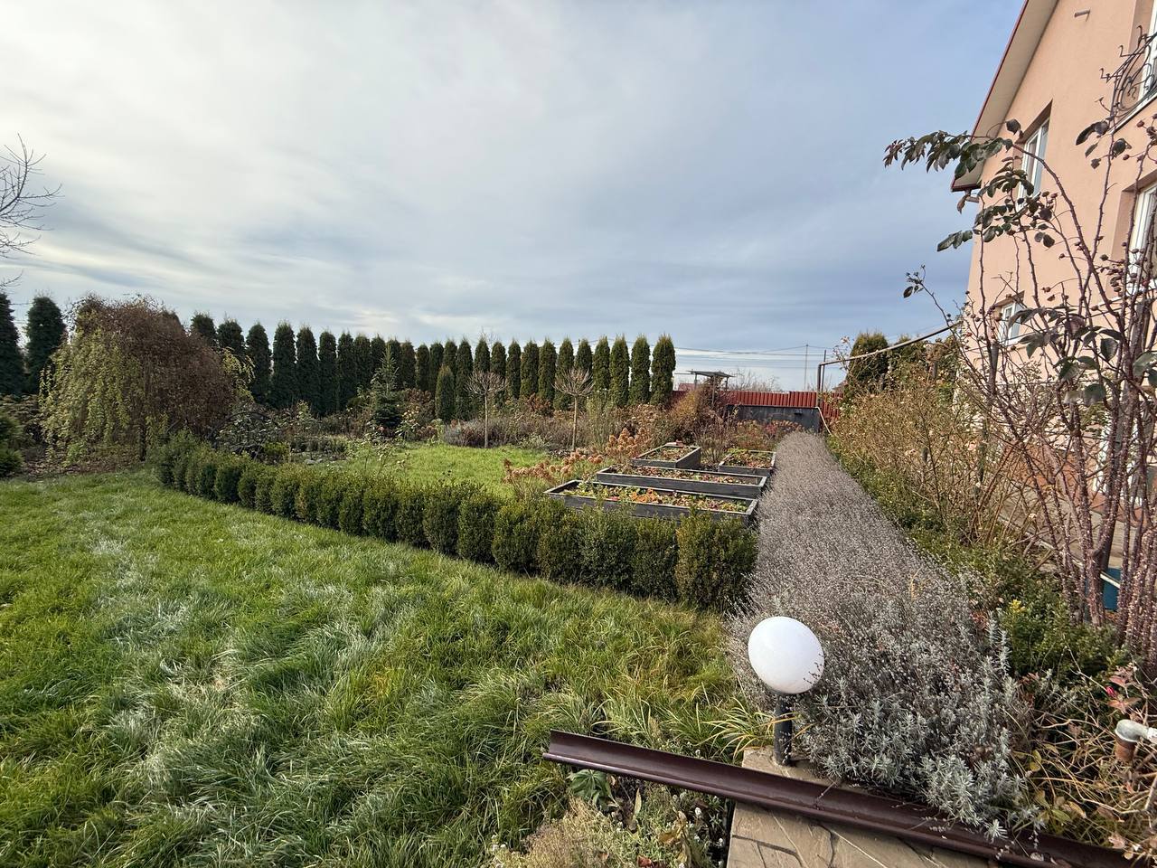 Продажа дома 219.4 м², Лунная ул., 23