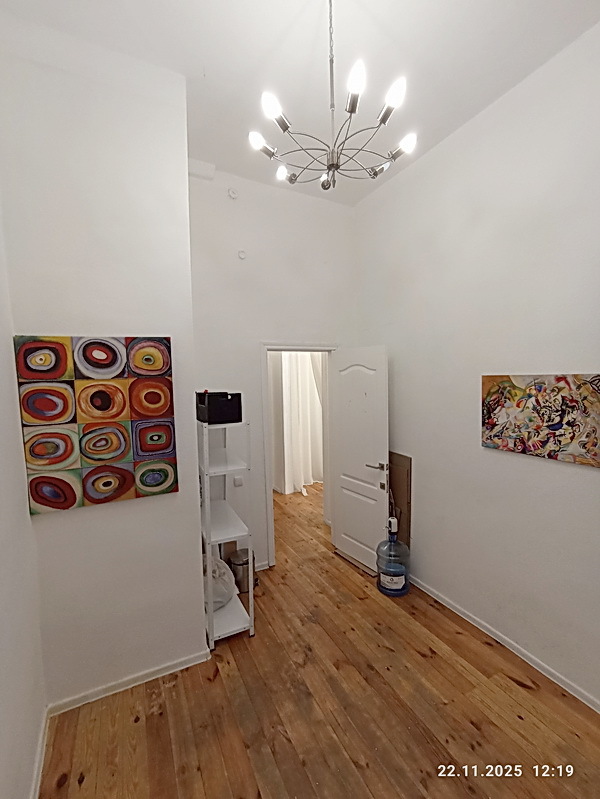 Оренда офісу 50 м², Олеся Гончара вул., 32Б