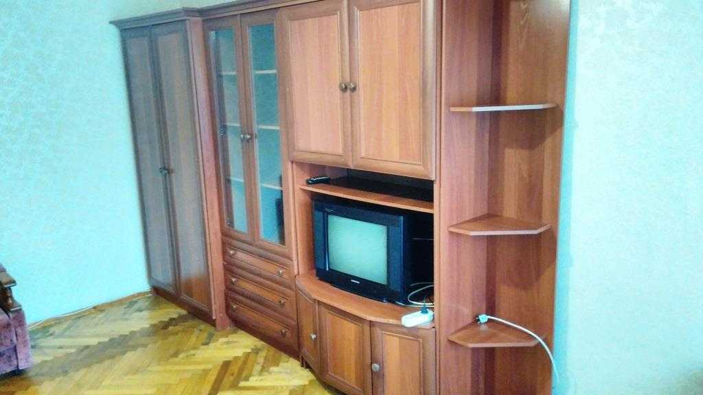 Продажа 1-комнатной квартиры 30 м², Пражская ул., 25