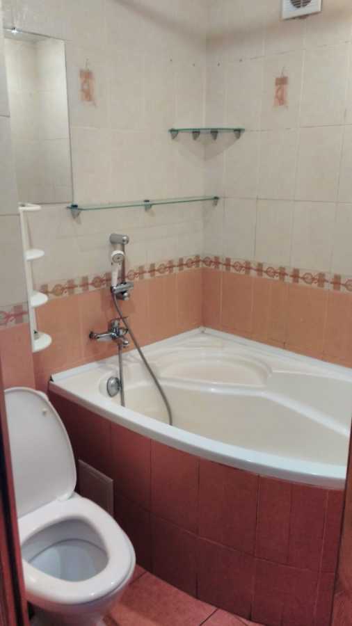 Продажа 1-комнатной квартиры 30 м², Пражская ул., 25