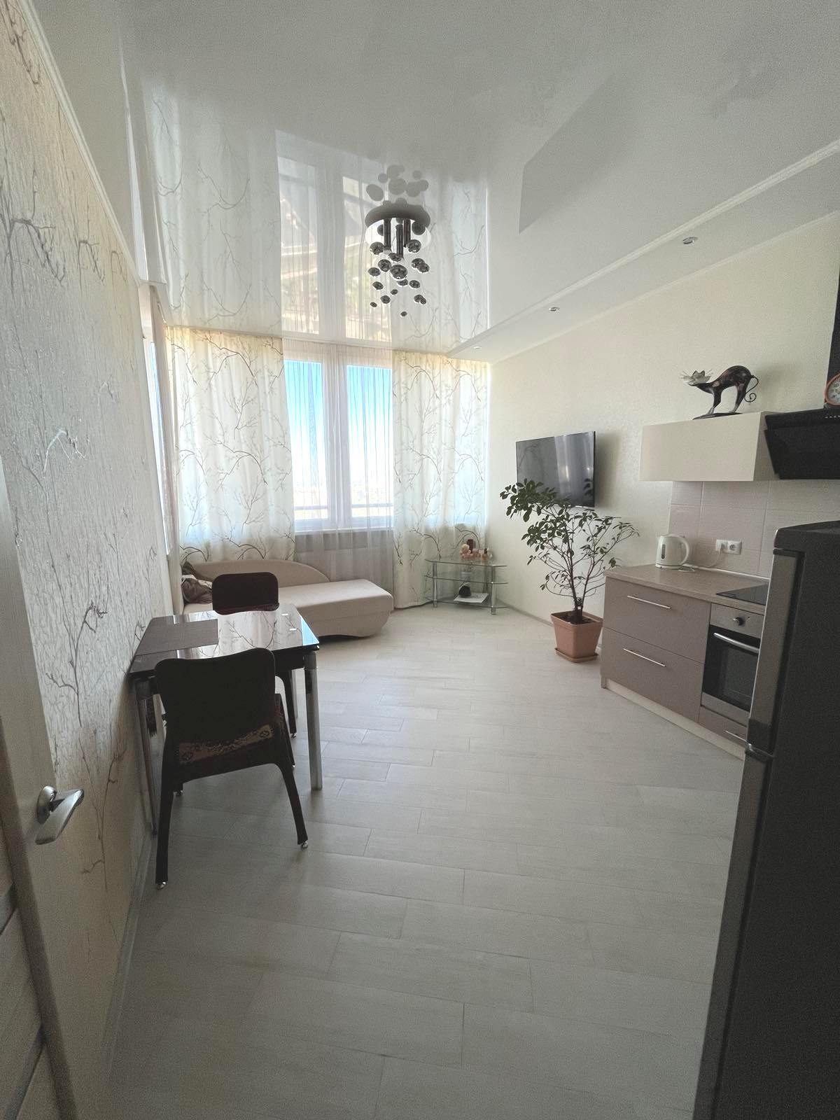 Продажа 1-комнатной квартиры 45 м², Среднефонтанская ул., вул.35