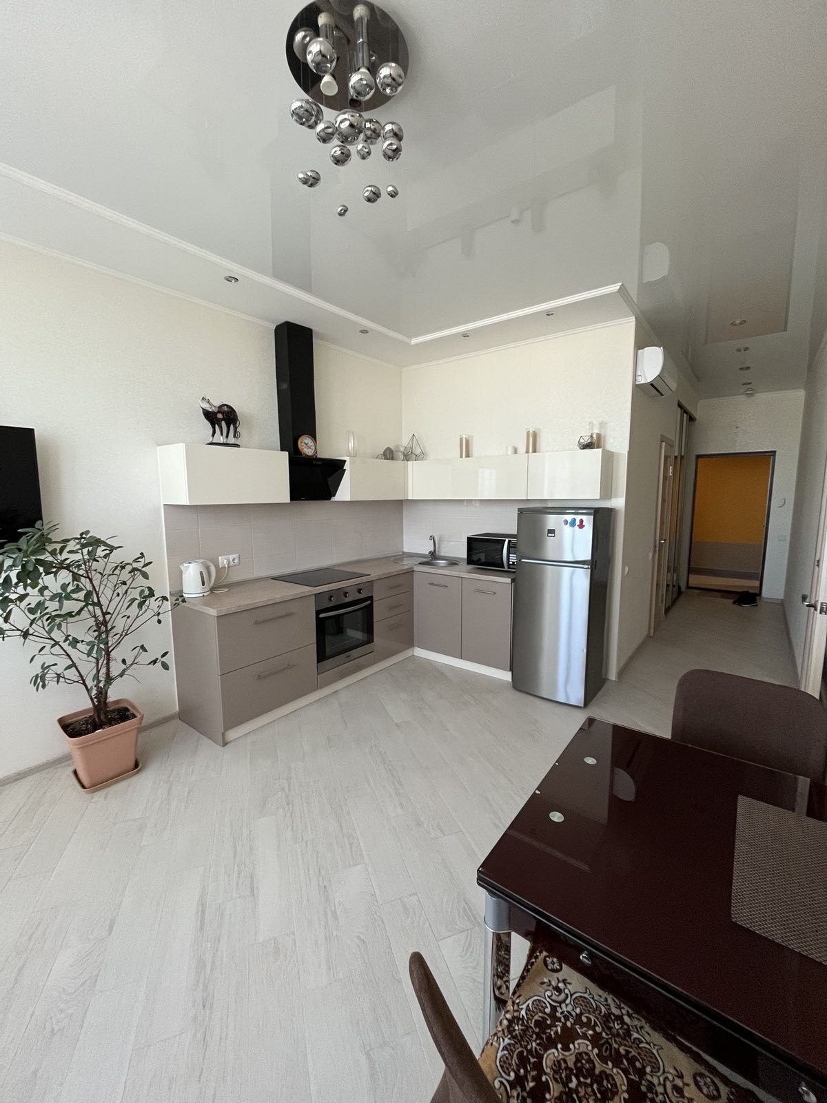 Продажа 1-комнатной квартиры 45 м², Среднефонтанская ул., вул.35