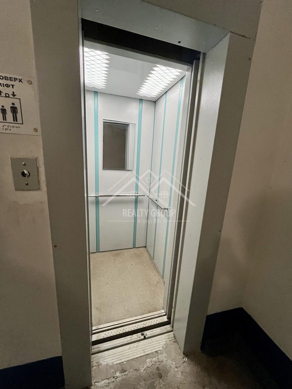 Продажа 2-комнатной квартиры 47 м², Петра Дорошенко ул., 15