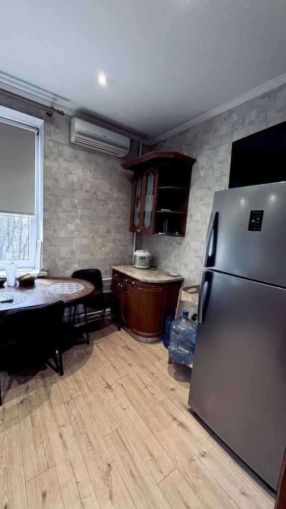 Продажа 3-комнатной квартиры 82 м², Искровская ул., 1