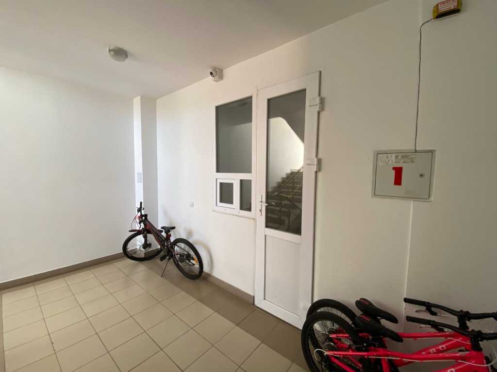 Продажа 3-комнатной квартиры 131.5 м², Парковая ул., 2/2