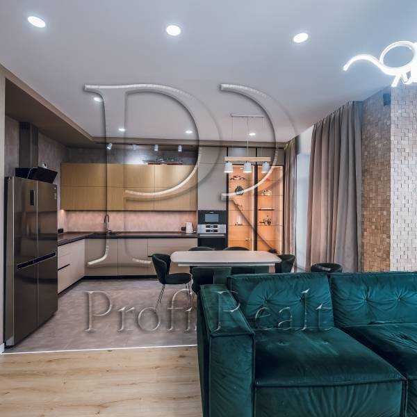 Продажа 3-комнатной квартиры 93 м², Никольско-Слободская ул., 3А