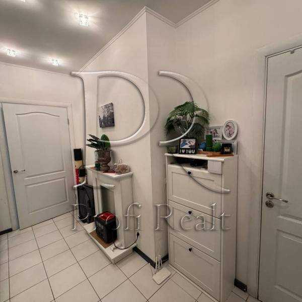 Продажа 1-комнатной квартиры 61 м², Елены Пчилки ул., 2А