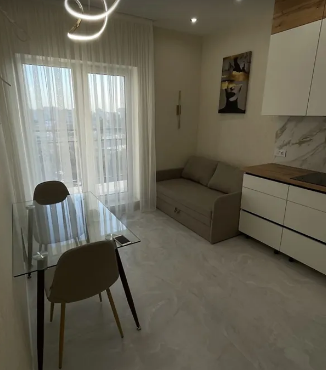 Продажа 1-комнатной квартиры 42 м², Краснова ул.
