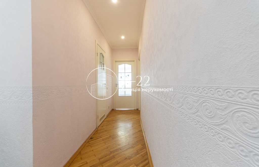 Продажа 3-комнатной квартиры 98 м², Александра Кошица ул., 7А