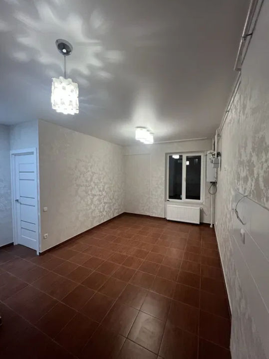 Продажа 1-комнатной квартиры 34 м², Инглези ул.