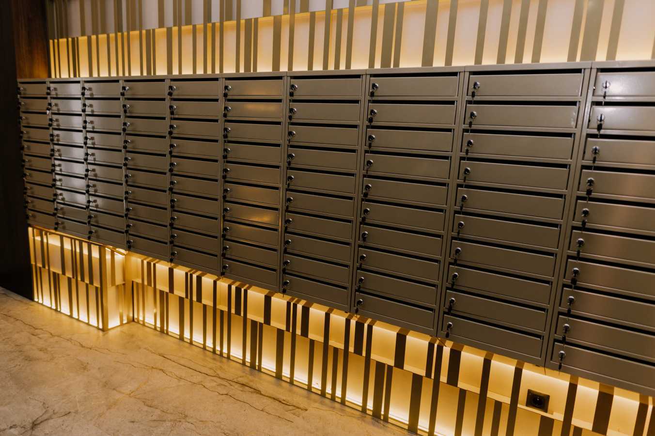 Продажа 1-комнатной квартиры 42 м², Михаила Максимовича ул.