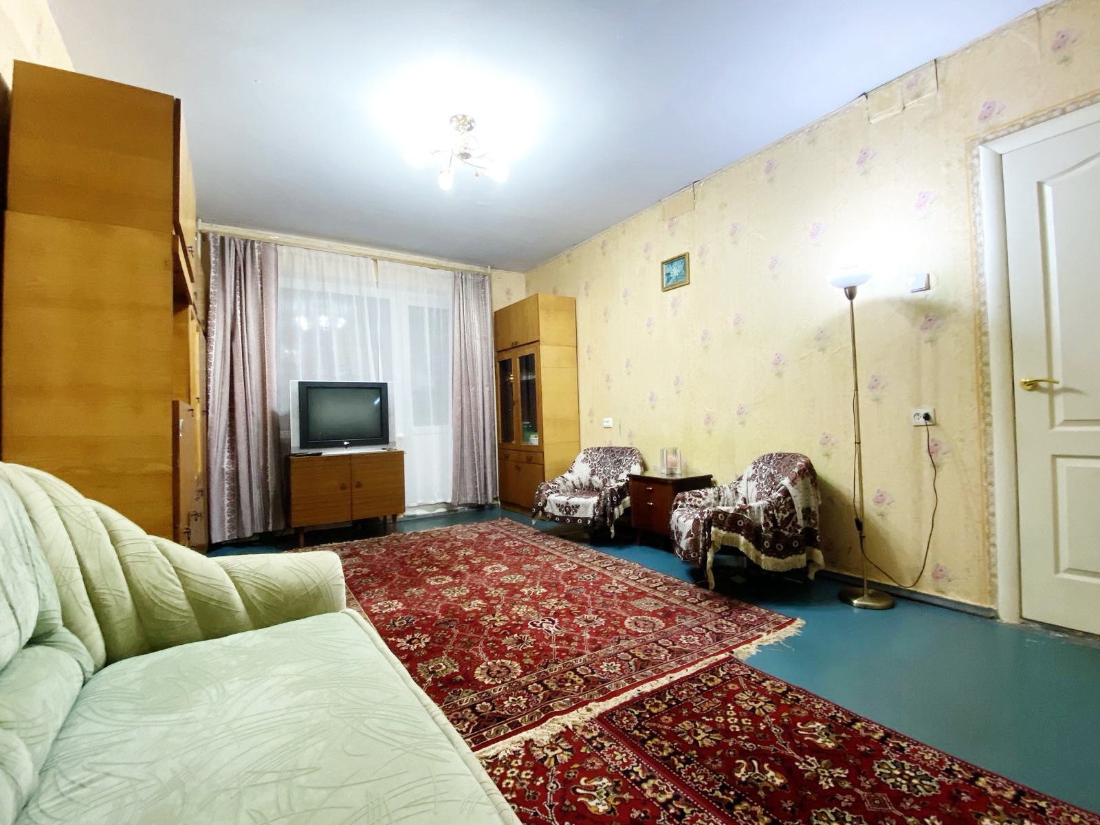 Продажа 1-комнатной квартиры 38 м², Озерная ул.