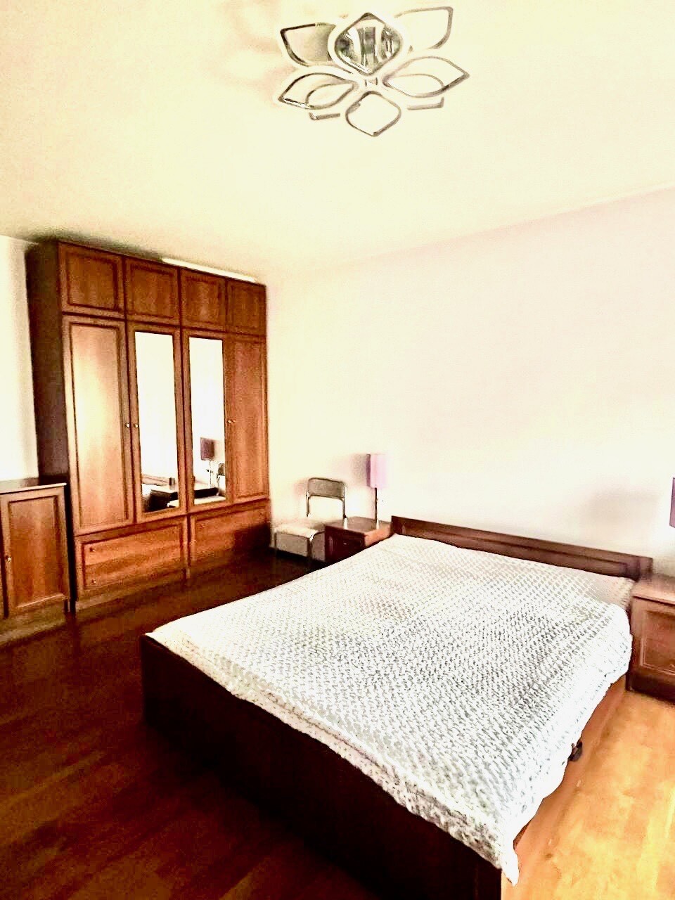 Аренда 2-комнатной квартиры 85 м², Юлії Зданової вул., 54