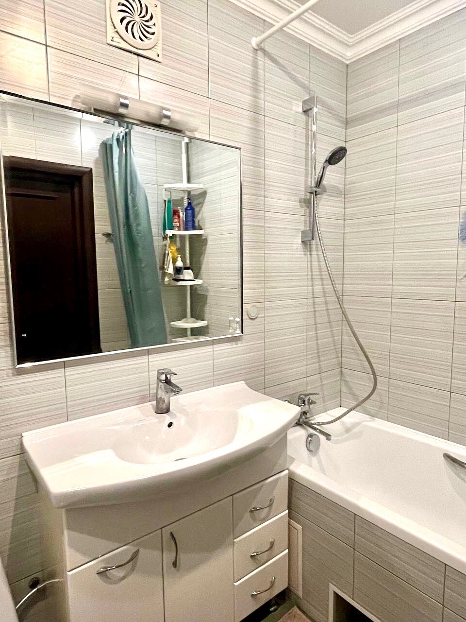 Аренда 2-комнатной квартиры 85 м², Юлії Зданової вул., 54