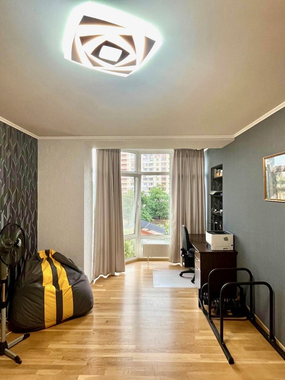 Аренда 2-комнатной квартиры 85 м², Юлії Зданової вул., 54