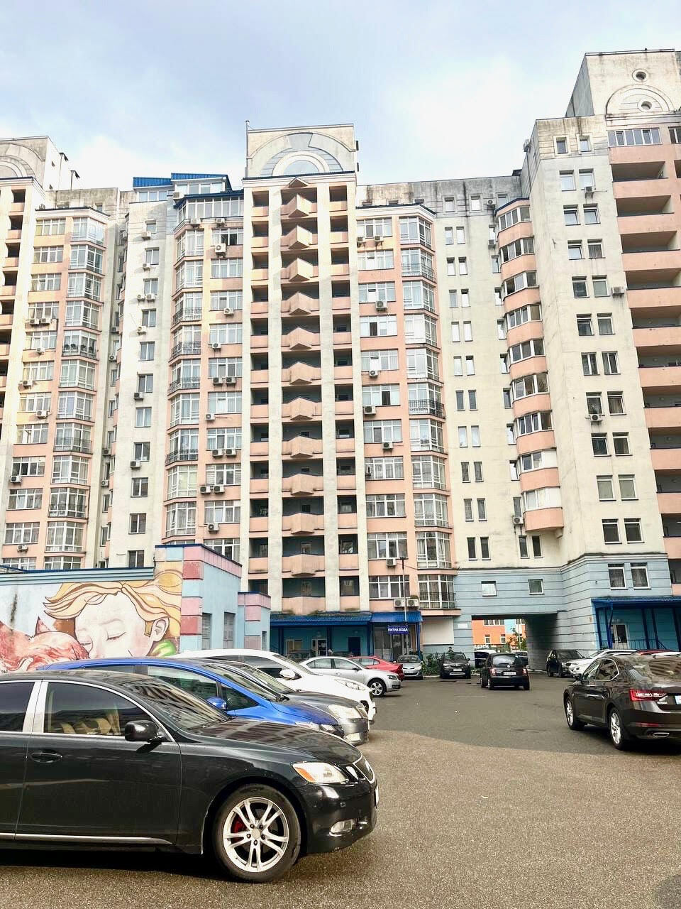 Аренда 2-комнатной квартиры 85 м², Юлії Зданової вул., 54