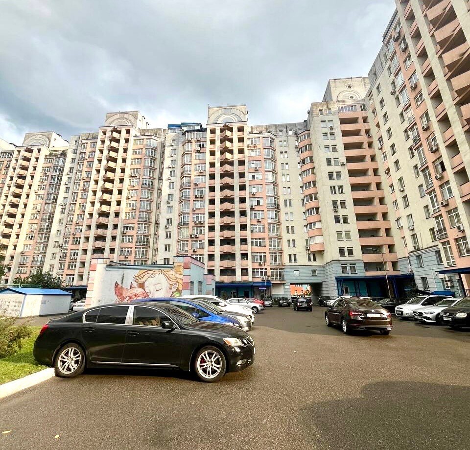 Аренда 2-комнатной квартиры 85 м², Юлії Зданової вул., 54