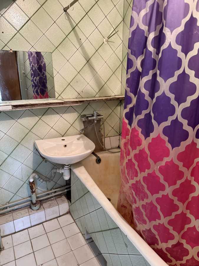 Продаж 3-кімнатної квартири 66.6 м², Миколи Кібальчича вул., Руднева, 34