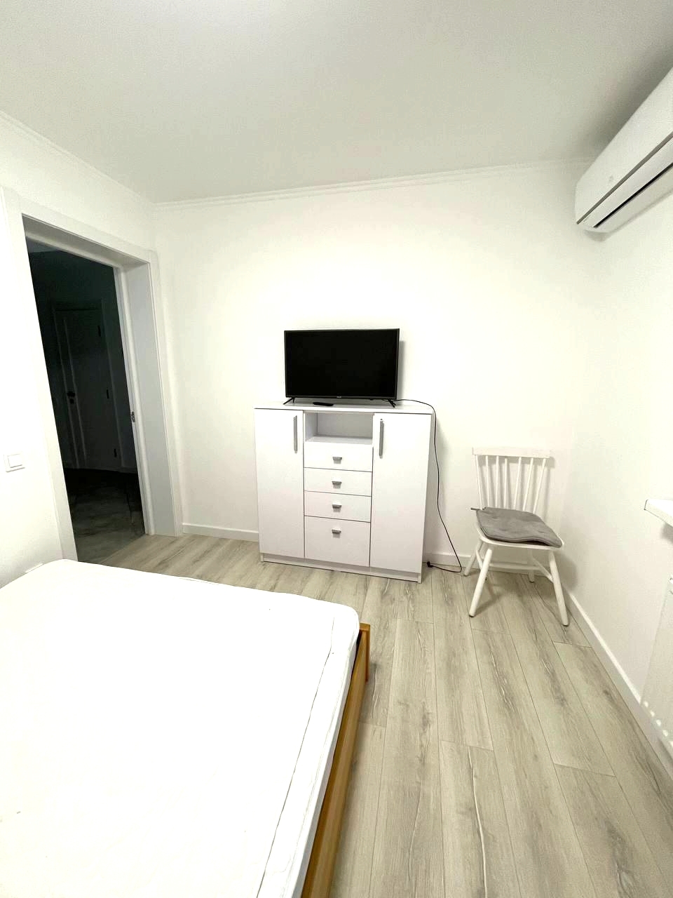 Оренда котеджу 70 м²