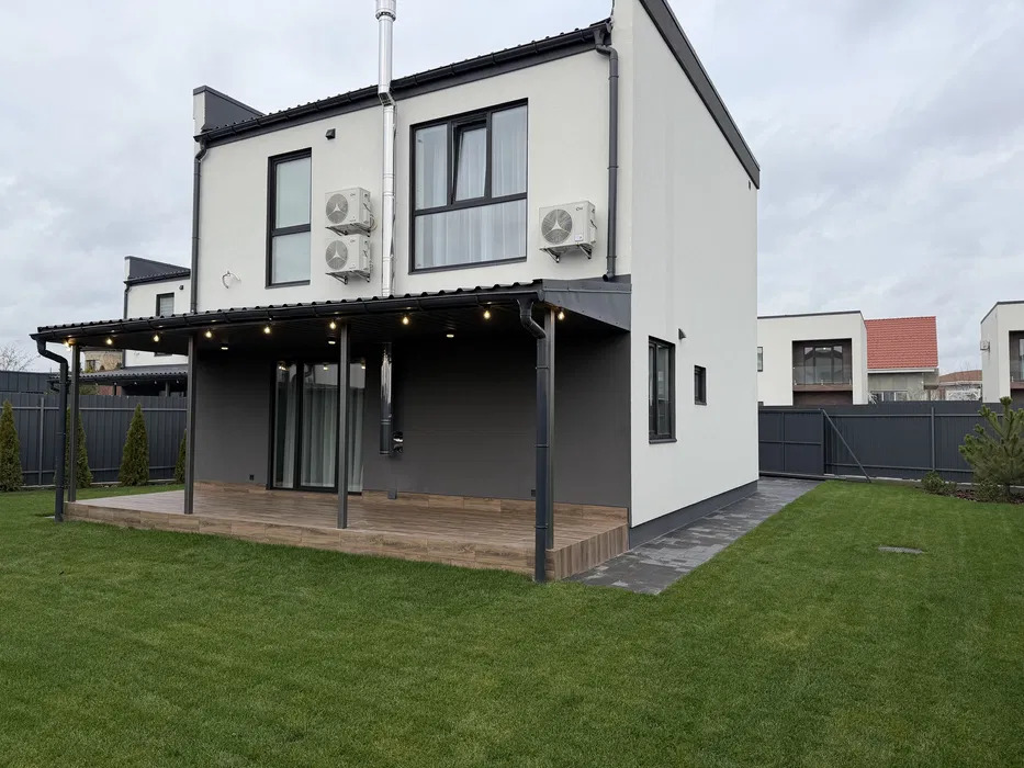 Оренда котеджу 130 м², Мисливська вул.