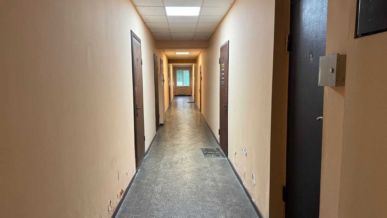 Продаж офісу 1235 м², Льва Толстого вул., 63