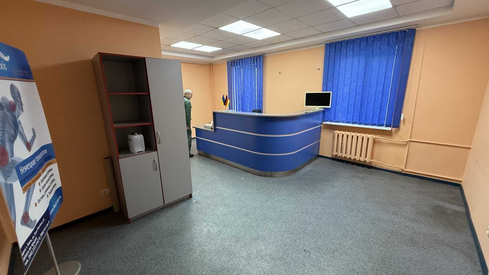 Продаж офісу 1235 м², Льва Толстого вул., 63