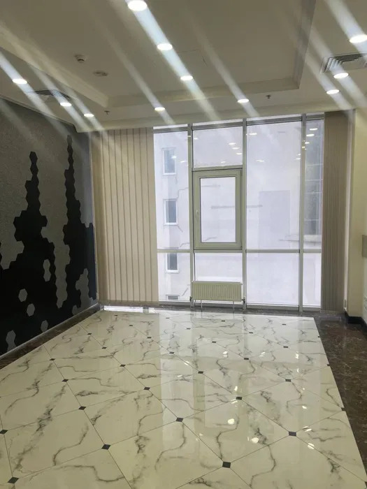 Оренда офісу 1700 м², Велика Арнаутська вул.