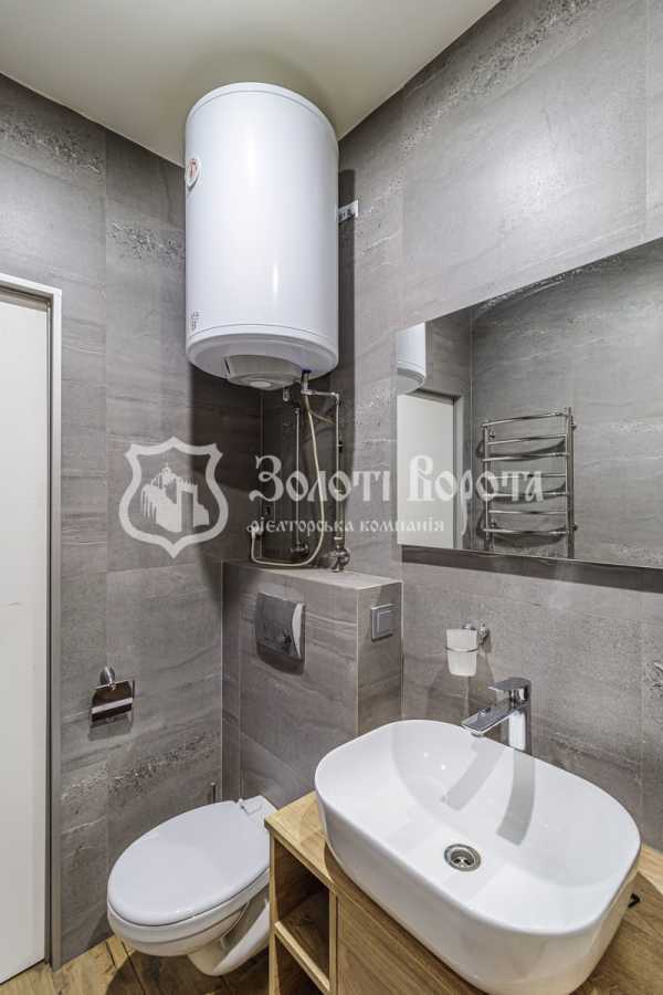 Продаж 3-кімнатної квартири 103.5 м², Балтійський пров., 3А