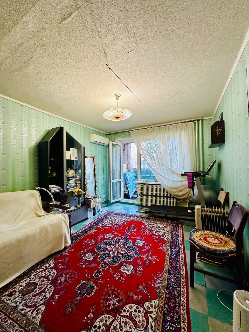 Продажа 1-комнатной квартиры 40 м², Менахем-Мендл Шнеерсона ул.