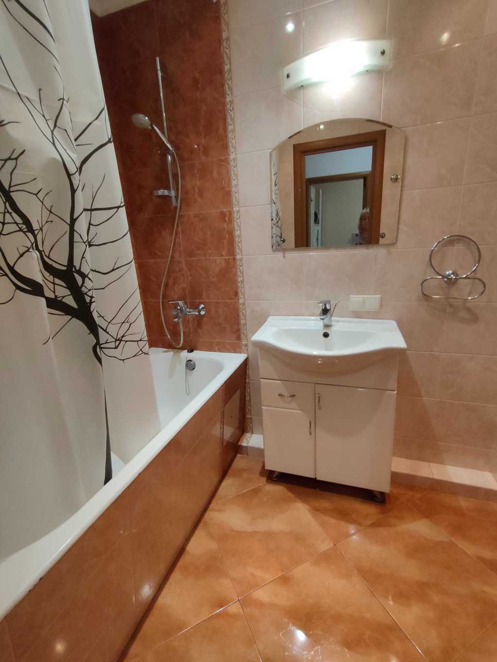 Аренда 1-комнатной квартиры 42 м², Петра Григоренко просп., 25