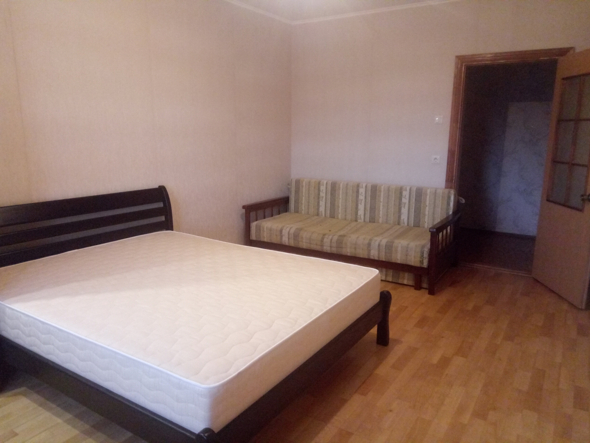 Аренда 1-комнатной квартиры 45 м², Драгоманова ул., 1Г