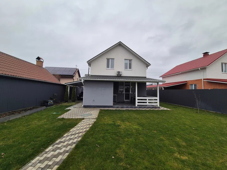 Оренда котеджу 110 м², Орхідейна вул.