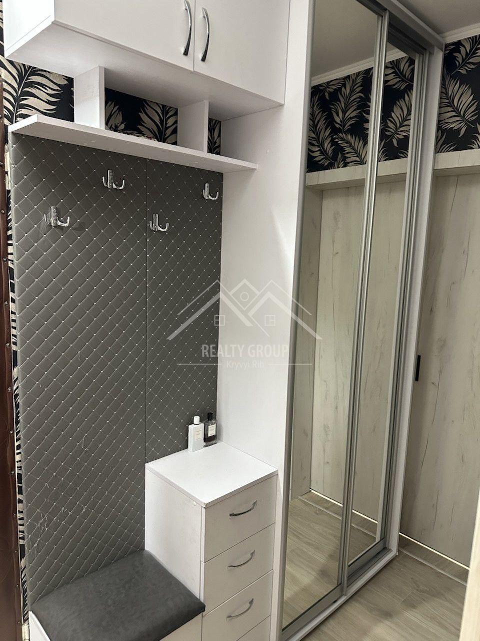 Продажа 2-комнатной квартиры 52 м², Вячеслава Черновола ул.