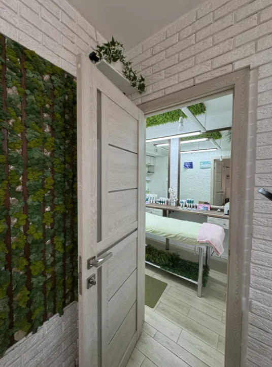 Продаж офісу 58 м², Массив Радужный вул.