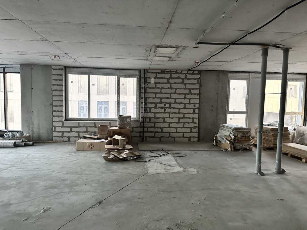 Продаж офісу 165 м², Володимира Вернадського вул., 35Н